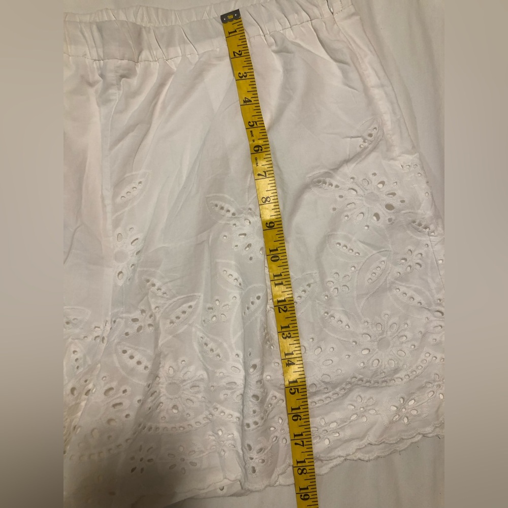 Eloquii white eyelet cotton, high waist shorts with white lining, never worn, 20 - Picture 6 of 13